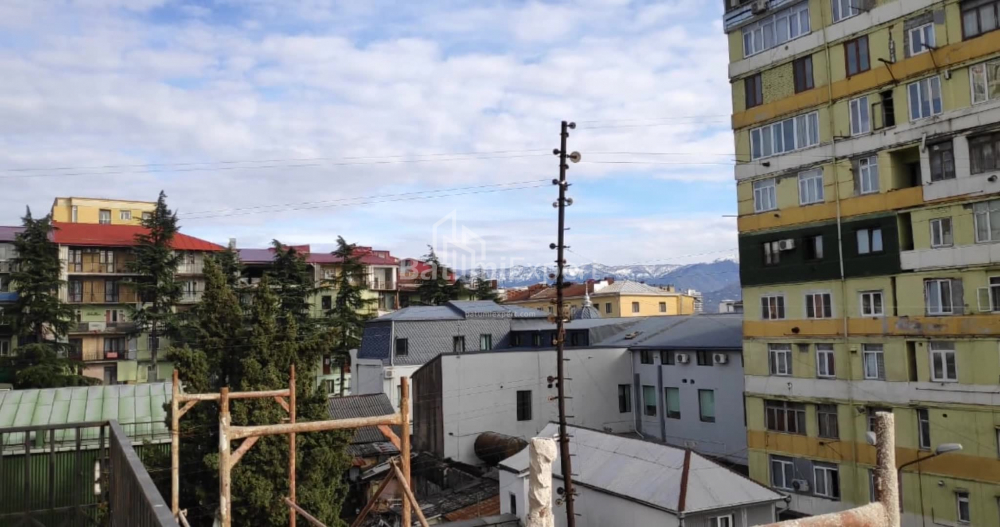 Բնակարան 97 մ² - Դավիթ Կլդիաշվիլի, Բաթումի, Վրաստан