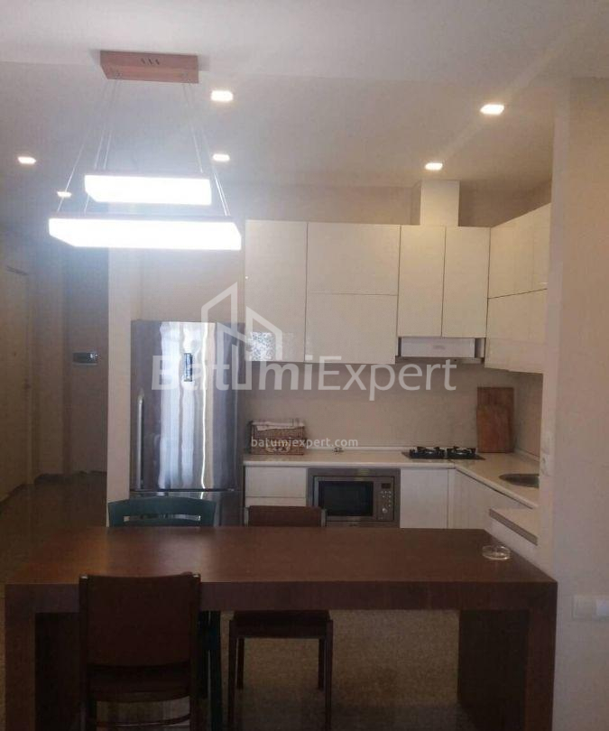 Բնակարան 92 մ² - Զուրաբա Գորգիլաձե, Batumi, Վրաստан
