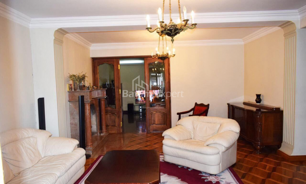 Բնակարան 120 մ² - Զուրաբա Գորգիլաձե, Batumi, Վրաստан