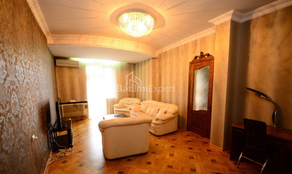Բնակարան 95 մ² - Նիկո Փիրոսմանի, Batumi, Վրաստан