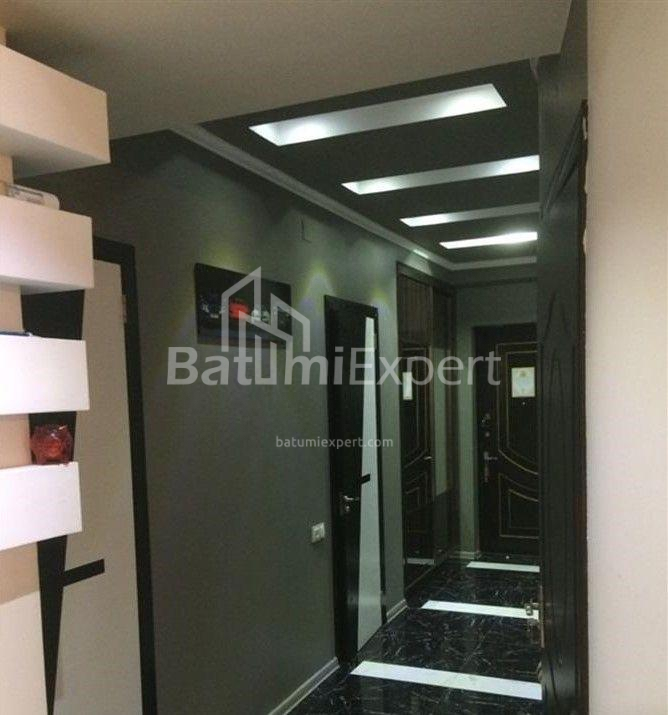 Բնակարան 107 մ² - Շերիֆ Խիմշիաշվիլի, Batumi, Վրաստан