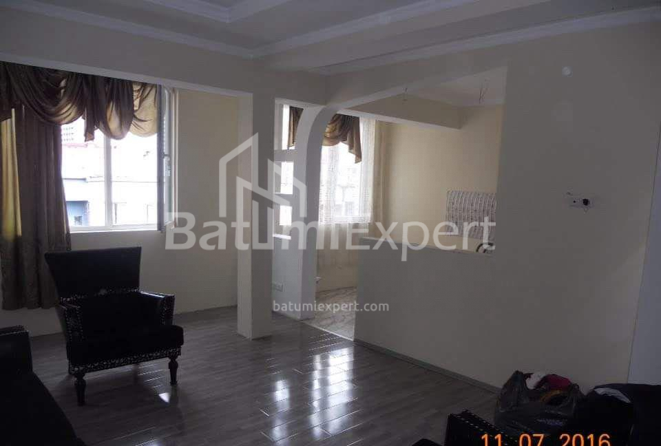 Բնակարան 60 մ² - Գեներալ Ասլան Աբաշիձե, Batumi, Վրաստан