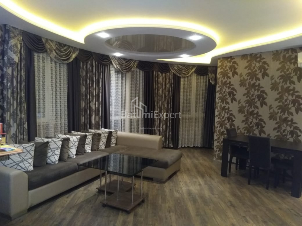 Բնակարան 113 մ² - Շալվա Ինասարիձե, Batumi, Վրաստан