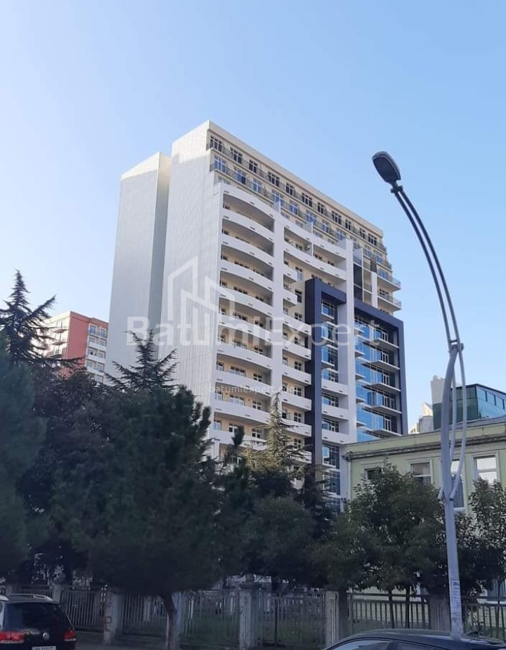 Բնակարան 40 մ² - Վախթանգ Գորգասալի, Բաթումի, Վրաստан