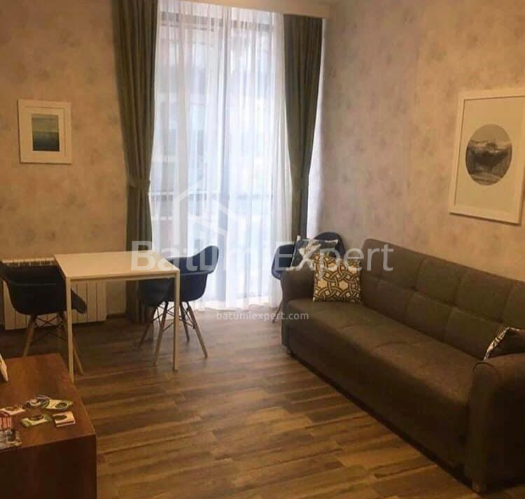 Բնակարան 47 մ² - Շերիֆ Խիմշիաշվիլի, Բաթումի, Վրաստан