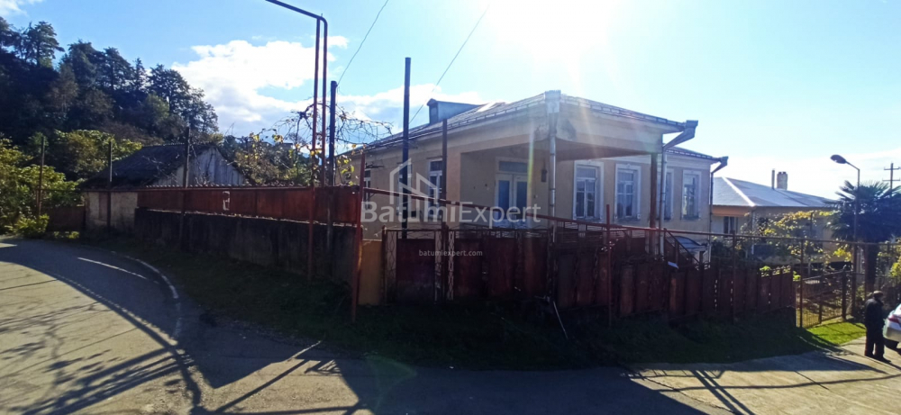 Առանձնատուն 240 մ² - Մեզգվարտա, Չաքվի, Վրաստан