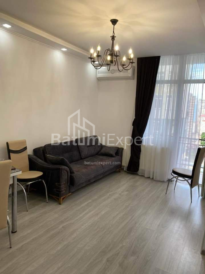 Բնակարան 50 մ² - Շալվա Ինասարիձե, Բաթումի, Վրաստан