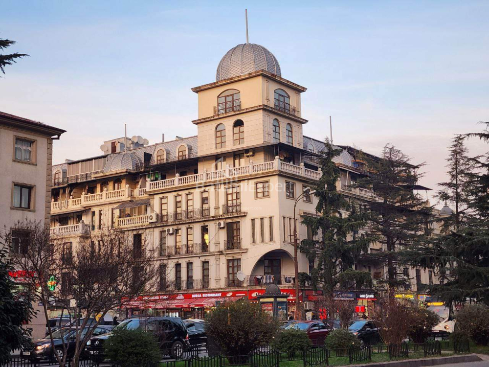 Բնակարան 43 մ² - Զվիադա Գամսախուրդիա, Բաթումի, Վրաստан