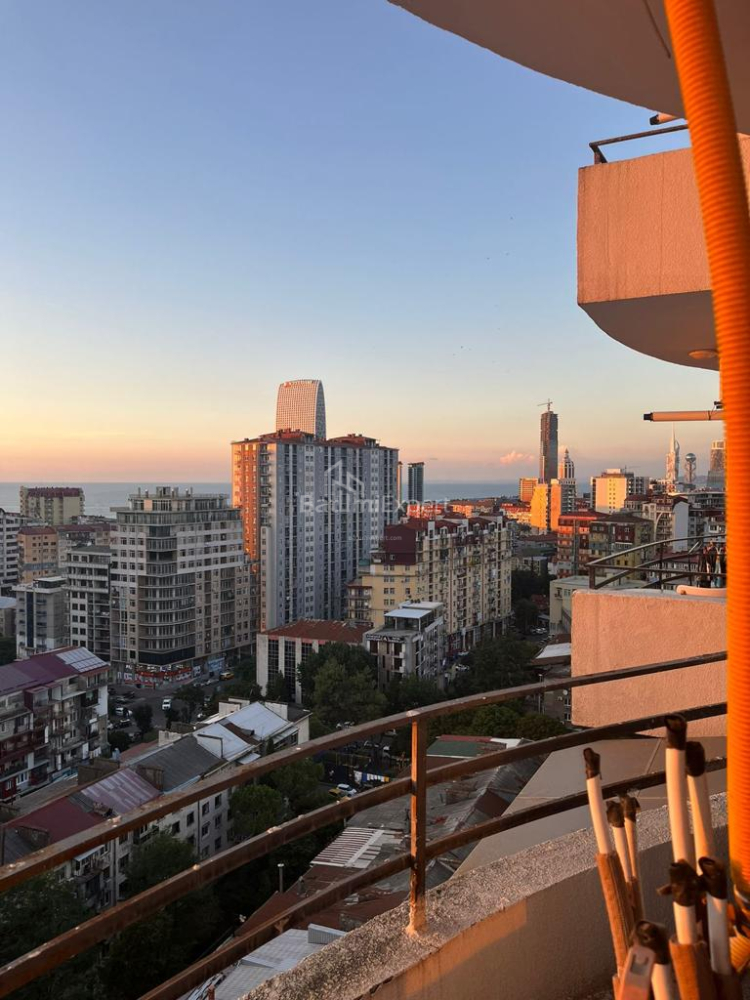 Բնակարան 65 մ² - Իլյա Ճավճավաձե, Բաթումի, Վրաստан