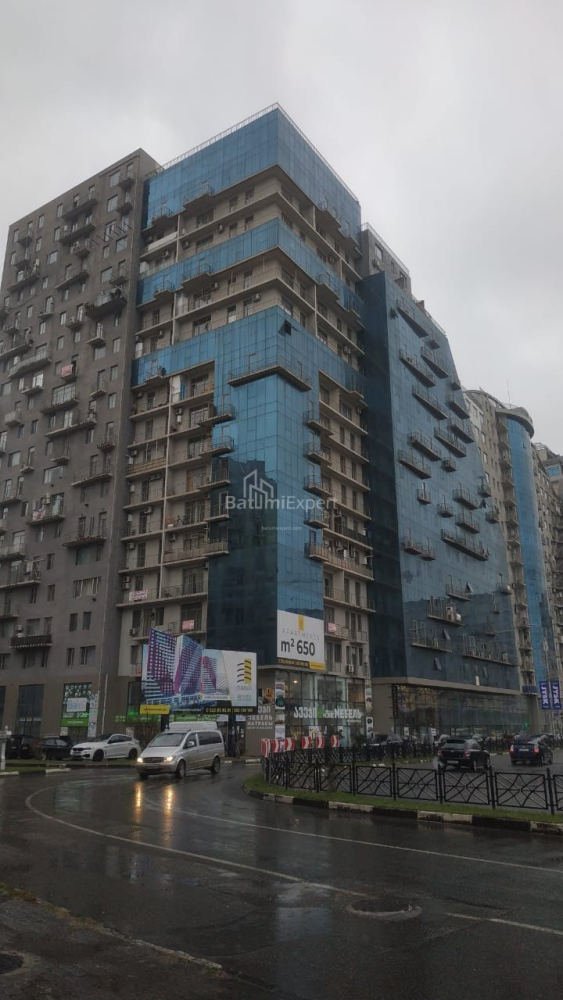 Բնակարան 97.7 մ² - Շերիֆ Խիմշիաշվիլի, Բաթումի, Վրաստан