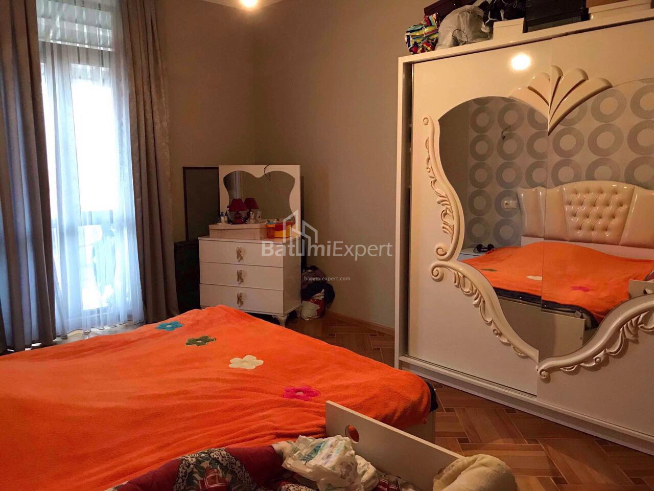 Բնակարան 110 մ² - Իլյա Ճավճավաձե, Բաթումի, Վրաստан
