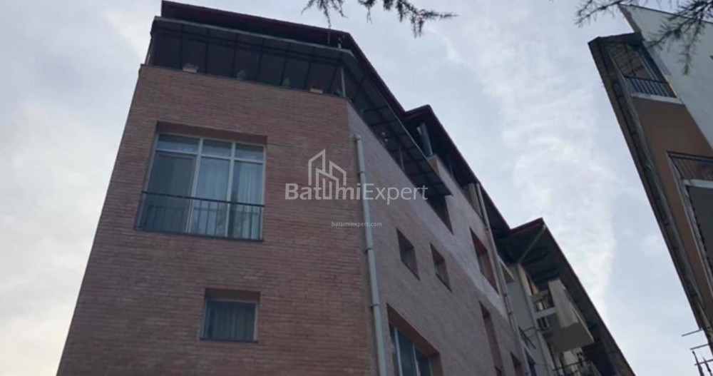 Բնակարան 113 մ² - Զվիադա Գամսախուրդիա, Բաթումի, Վրաստан