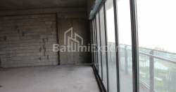 Բնակարան 75.86 մ² - Լեխ և Մարիա Կաչինսկիներ, Բաթումի, Վրաստан