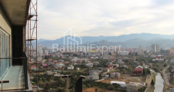 Բնակարան 89.38 մ² - Լեխ և Մարիա Կաչինսկիներ, Բաթումի, Վրաստан