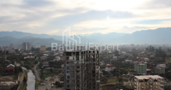 Բնակարան 89.38 մ² - Լեխ և Մարիա Կաչինսկիներ, Բաթումի, Վրաստан