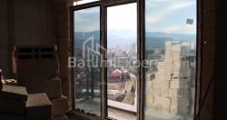 Բնակարան 89.38 մ² - Լեխ և Մարիա Կաչինսկիներ, Բաթումի, Վրաստан