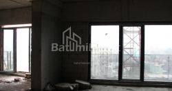 Բնակարան 89.51 մ² - Լեխ և Մարիա Կաչինսկիներ, Բաթումի, Վրաստан