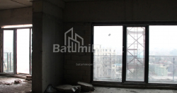 Բնակարան 89.68 մ² - Լեխ և Մարիա Կաչինսկիներ, Բաթումի, Վրաստан