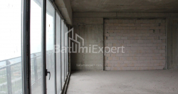 Բնակարան 2-комн 76.1 m² - Լեխ և Մարիա Կաչինսկիներ, Batumi