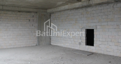 Բնակարան 2-комн 76.1 m² - Լեխ և Մարիա Կաչինսկիներ, Batumi