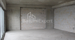 Բնակարան 2-комн 76.1 m² - Լեխ և Մարիա Կաչինսկիներ, Batumi