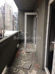 Բնակարան 1-комн 70.4 m² - Վախթանգ Գորգասալի, Batumi