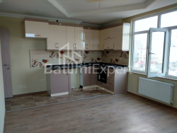 Բնակարան 72 մ² - Պետրա Մելիքիշվիլի, Batumi, Վրաստан