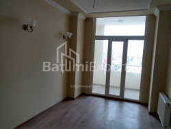 Բնակարան 4-комн 72 m² - Պետրա Մելիքիշվիլի, Batumi