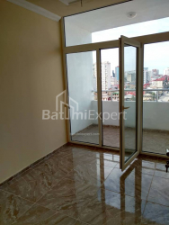 Բնակարան 72 մ² - Պետրա Մելիքիշվիլի, Batumi, Վրաստан