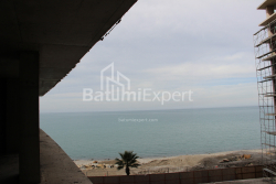 Բնակարան 2-комн 63 m² - Լեխ և Մարիա Կաչինսկիներ, Batumi