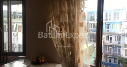 Բնակարան 70 մ² - Կոնստանտին Գամսախուրդիա, Բաթումի, Վրաստан