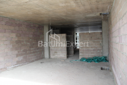 Բնակարան 2-комн 44.9 m² - Լեխ և Մարիա Կաչինսկիներ, Batumi