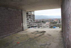 Բնակարան 2-комн 45 m² - Լեխ և Մարիա Կաչինսկիներ, Batumi