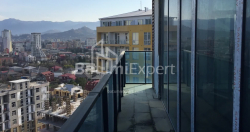 Բնակարան 50.65 մ² - Լեխ և Մարիա Կաչինսկիներ, Բաթումի, Վրաստан