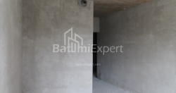 Բնակարան 34.9 մ² - Լեխ և Մարիա Կաչինսկիներ, Բաթումի, Վրաստан