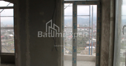 Օբյեկտը կառուցման ընթացքում է 74.8 մ² - Լեխ և Մարիա Կաչինսկիներ, Բաթումի, Վրաստан