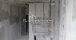 Օբյեկտը կառուցման ընթացքում է 35 մ² - Լեխ և Մարիա Կաչինսկիներ, Batumi, Վրաստан