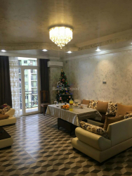 Բնակարան 4-комн 110 m² - Գալակտիոն Տաբիձե, Batumi