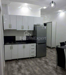Բնակարան 3-комн 60 m² - Յուրիևսկայա, Batumi