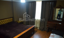 Բնակարան 3-комн 120 m² - Իլյա Ճավճավաձե, Batumi