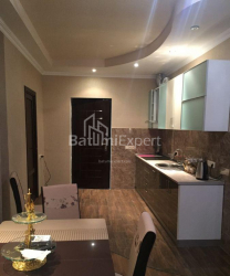Բնակարան 50 մ² - Շերիֆ Խիմշիաշվիլի, Batumi, Վրաստан