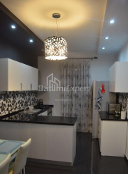 Բնակարան 5-комн 160 m² - Զուրաբա Գորգիլաձե, Batumi