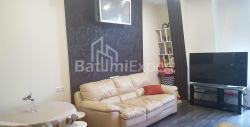 Բնակարան 3-комн 80 m² - Փառնվազ թագավոր, Batumi