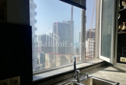 Բնակարան 3-комн 80 m² - Յուրիևսկայա, Batumi