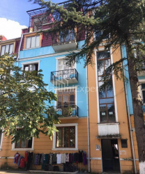 Բնակարան 3-комн 132 m² - Փառնվազ թագավոր, Batumi