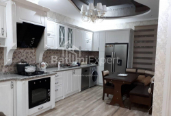 Բնակարան 4-комн 105 m² - Յուրիևսկայա, Batumi