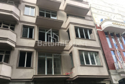 Բնակարան 3-комн 78 m² - Յուրիևսկայա, Batumi