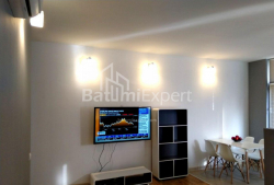 Բնակարան 3-комн 80 m² - Ալեքսանդրա Պուշկին, Batumi