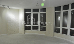 Բնակարան 4-комн 106 m² - Իվանե Ջավախիշվիլի, Batumi