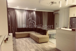 Բնակարան 6-комн 153 m² - Վախթանգ Գորգասալի, Batumi